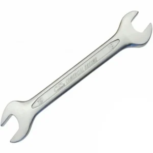LLAVE PLANA SATINADA 30X32 MM